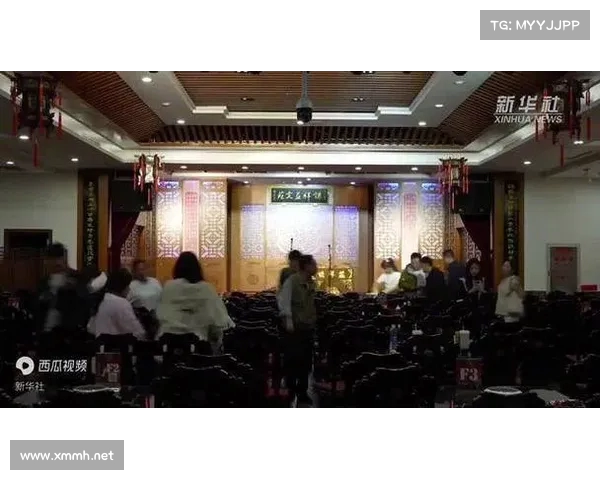 西语外教在中国的相声之旅:跨文化交流中的幽默与温情 西语外教在中国的相声之旅:跨文化交流中的幽默与温情